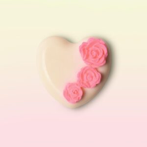 Laviche - White Heart Soap With Roses (100gm)