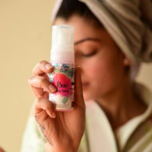 Laviche - Rose Face Wash (60ml)4