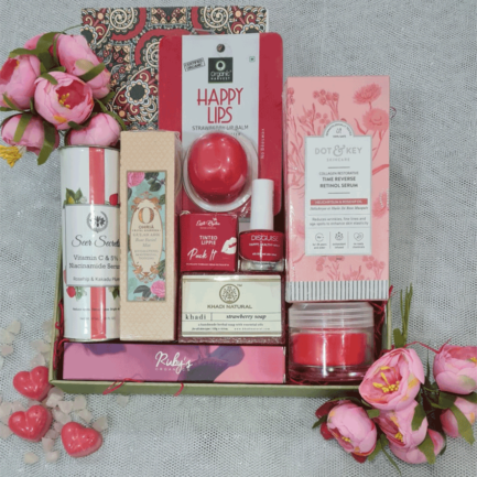 red-love-gift-box